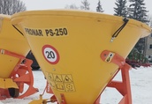 Piaskarka posypywarka PS-250 PS-250M PRONAR 2