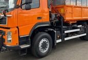 Wywrotka 4x4 z dzwigiem Volvo FM 340 1