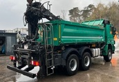 wywrotka 6x6 z dzwigiem MERCEDES 1